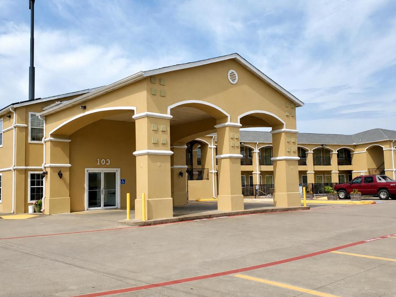 Scottish Inns & Suites - Forney East Dallas