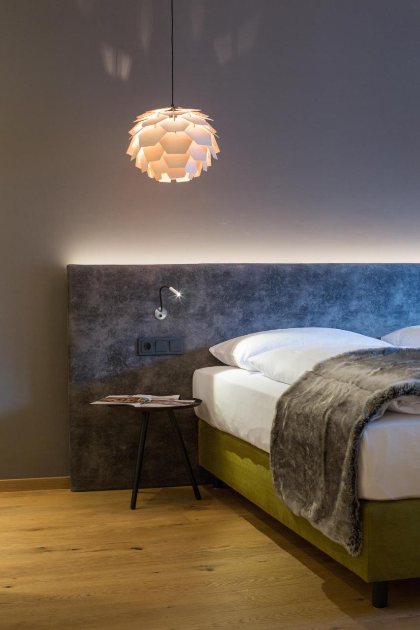TWO TIMEZ - Boutique Hotel - with AC photo 4
