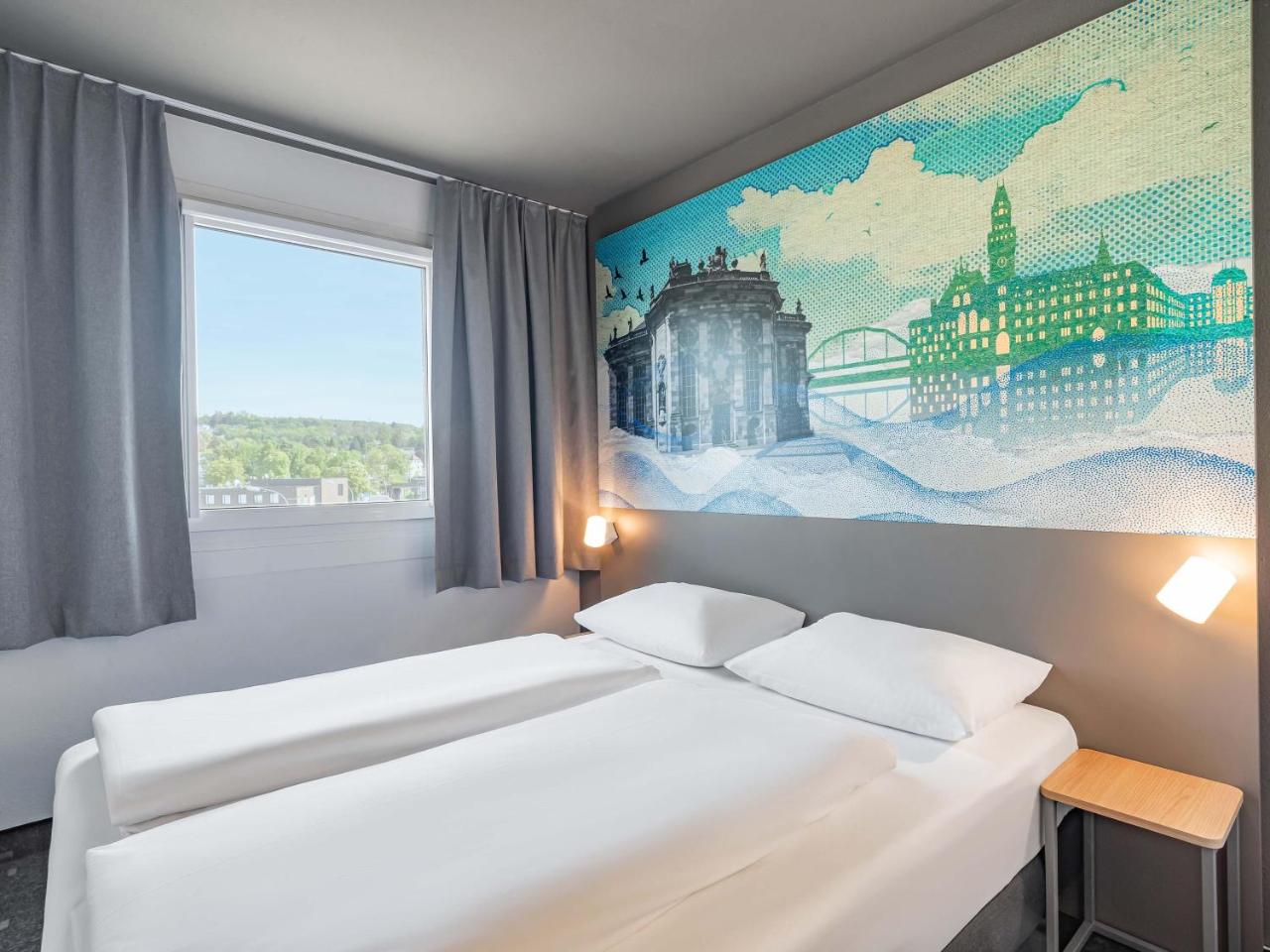 Foto - B&B HOTEL Saarbrücken-Ost