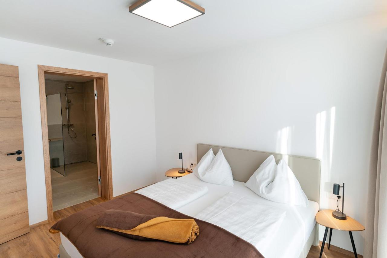 Waldrand Apartments - by myNests - 3
