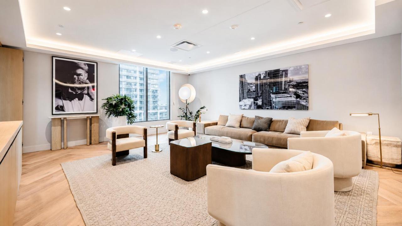 501 Residences by Inn Side - 4