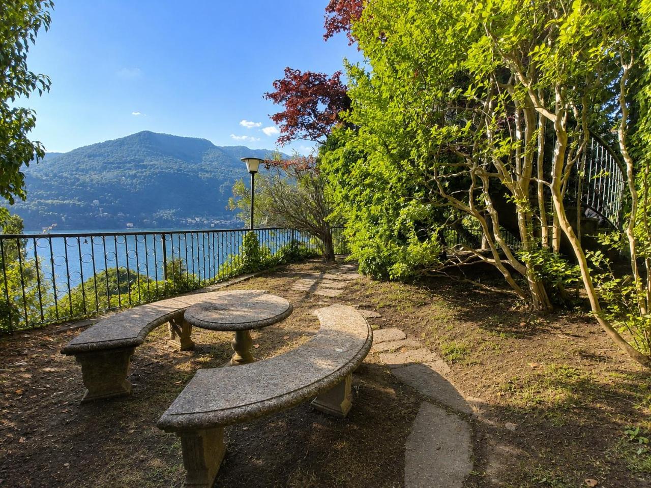 Botanic Garden Lake Como - 4