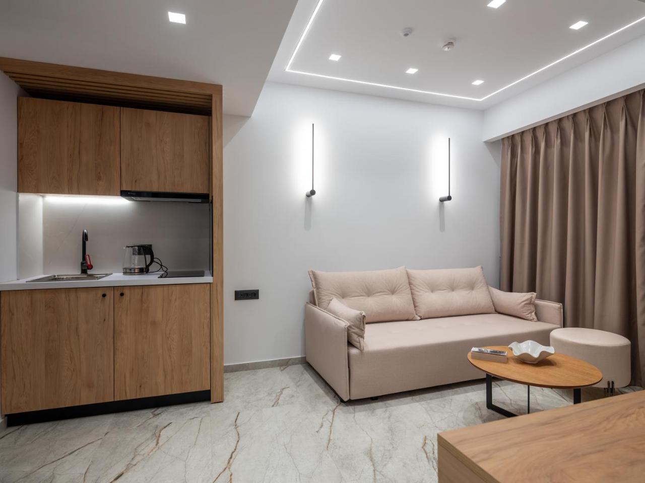 Captain Napoleon Paterakis CNP Luxurious Suites - 6