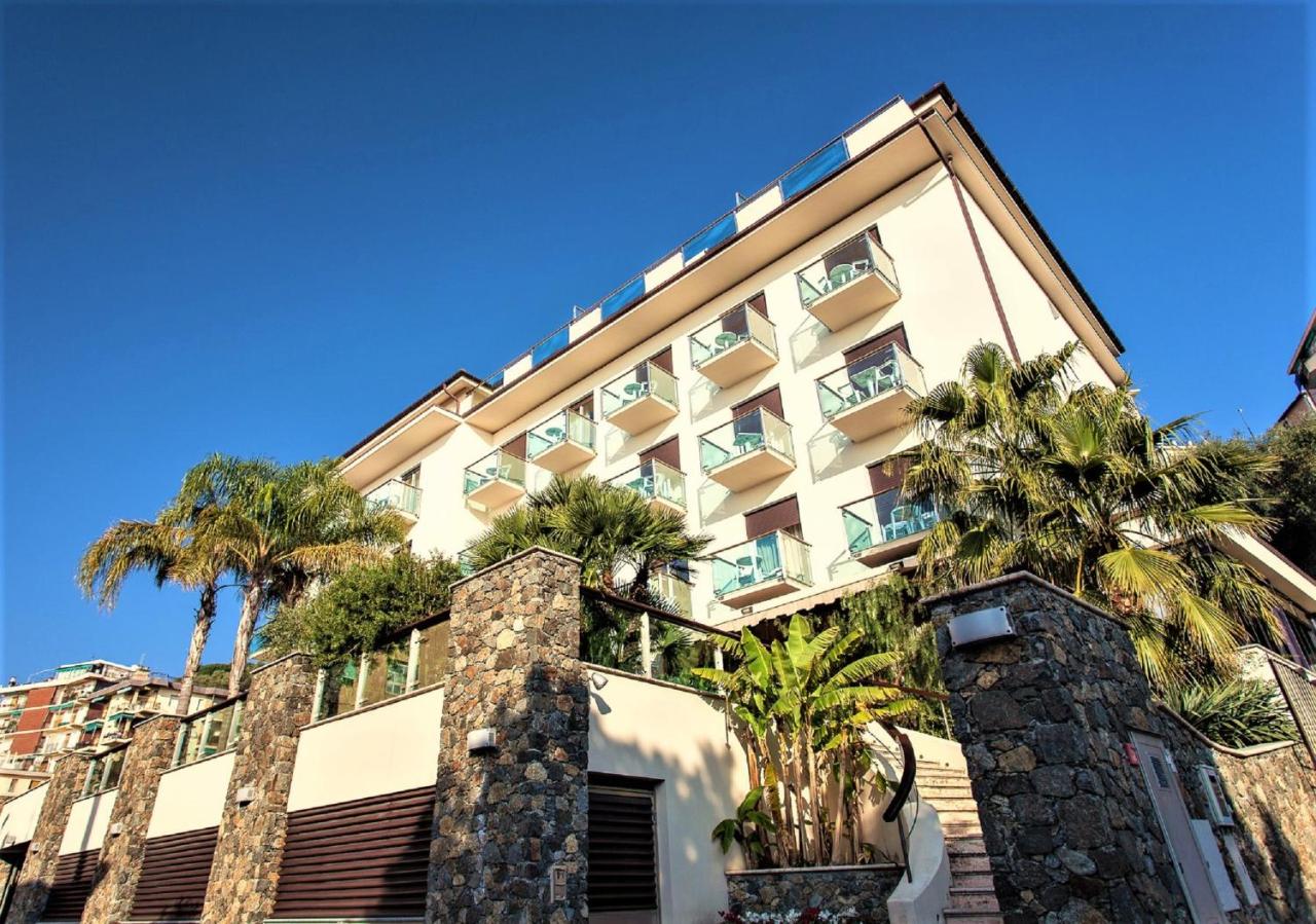 Hotel Ariston & Apartments