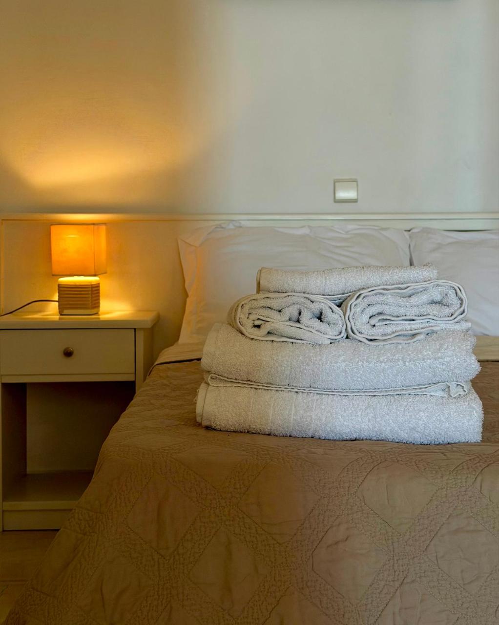 Photo - Nomikos Villas