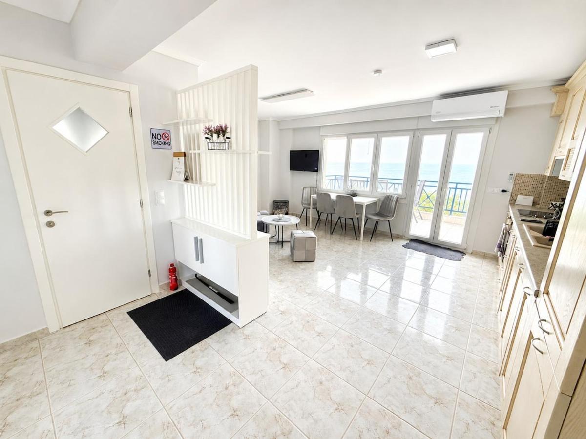 Sea View Luxury Apartment Beachfront 2BR - 5