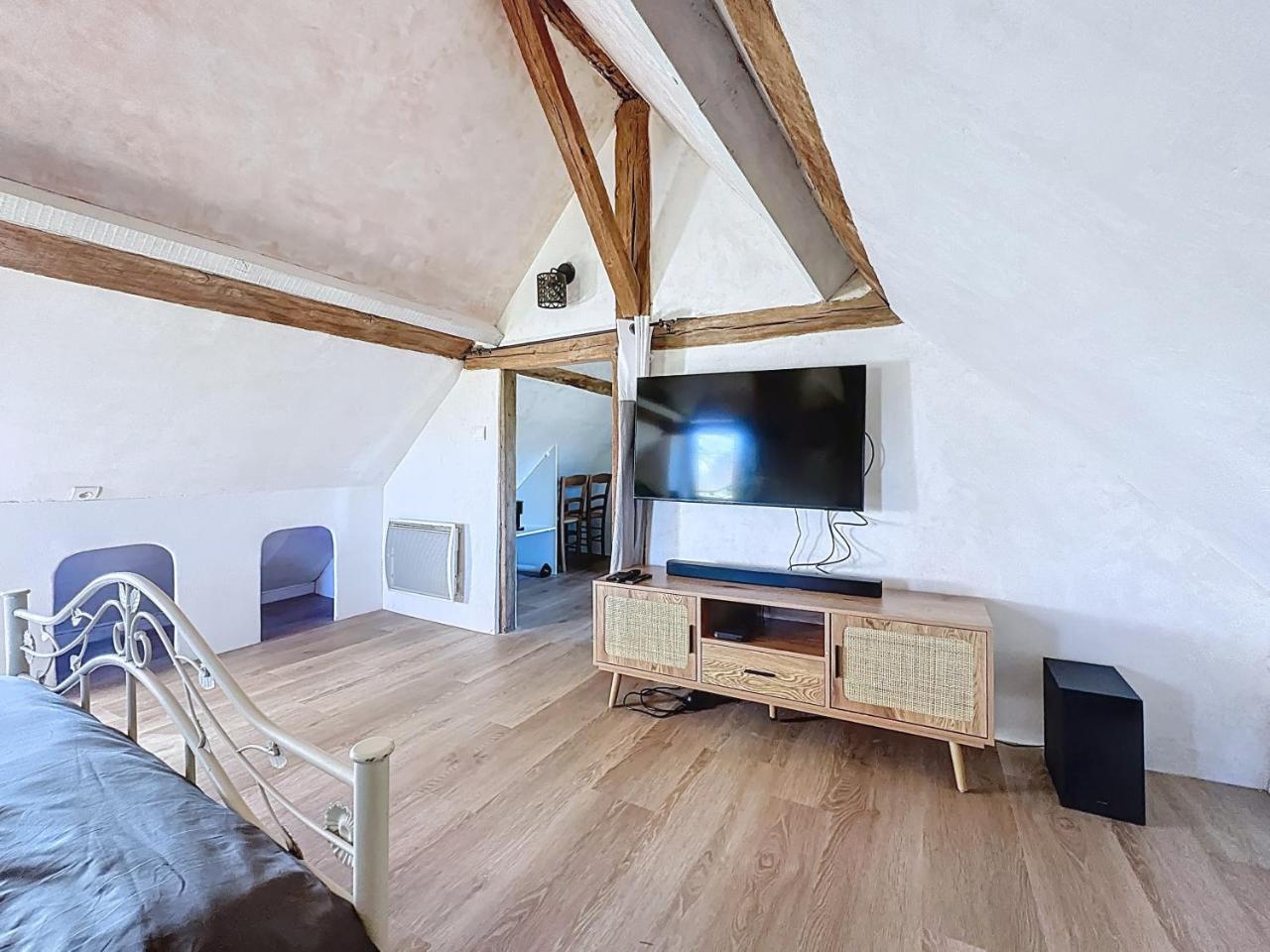 Charming studio Terrace and parking - 3