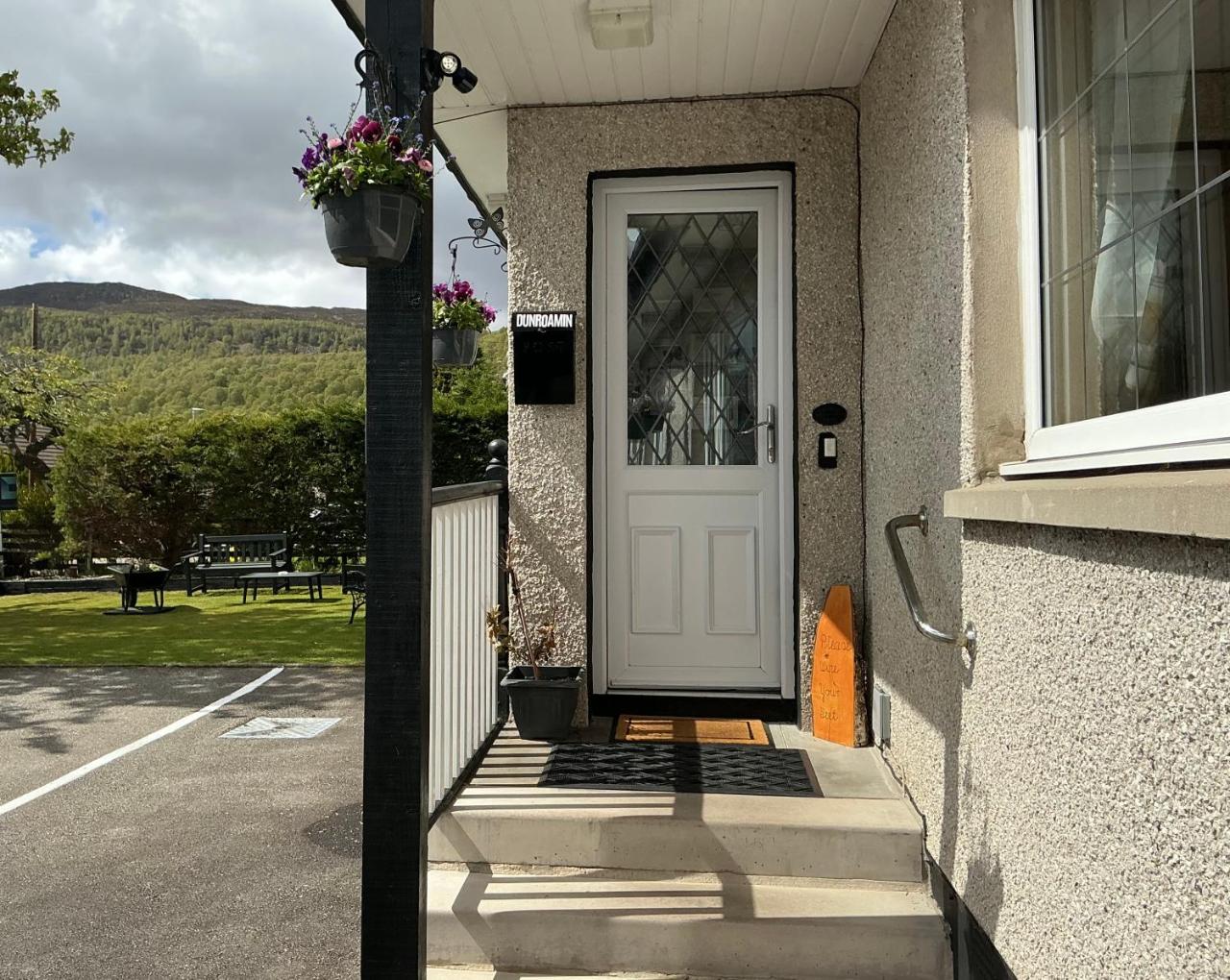 Dunroamin Bed and Breakfast