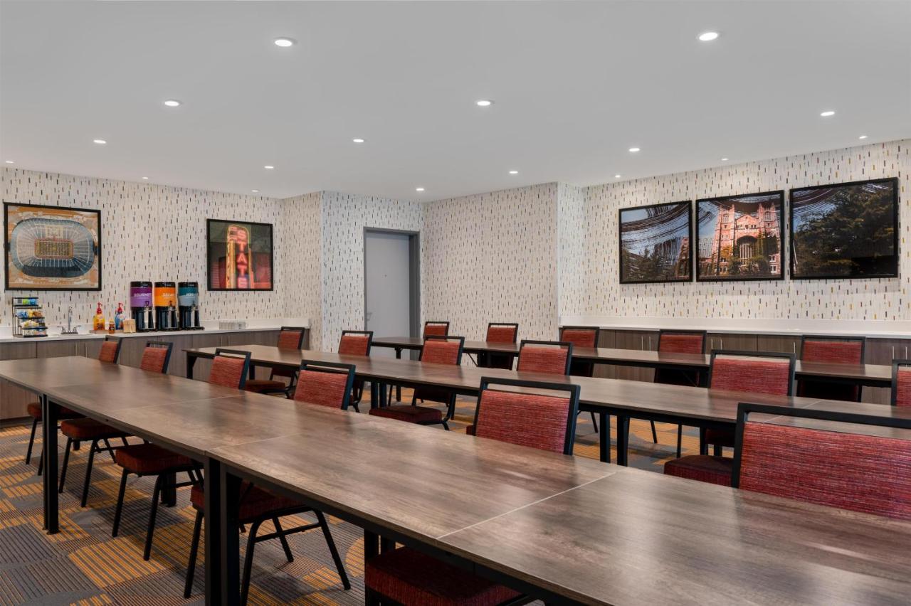 Home2 Suites by Hilton Ann Arbor South photo 4