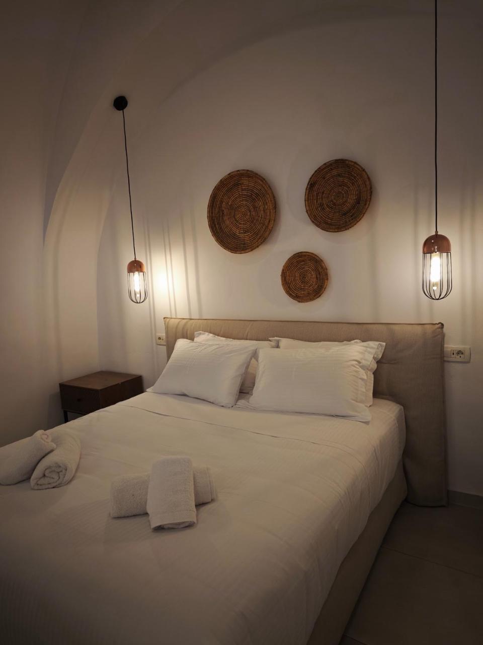 Aluna Suites Santorini - 3