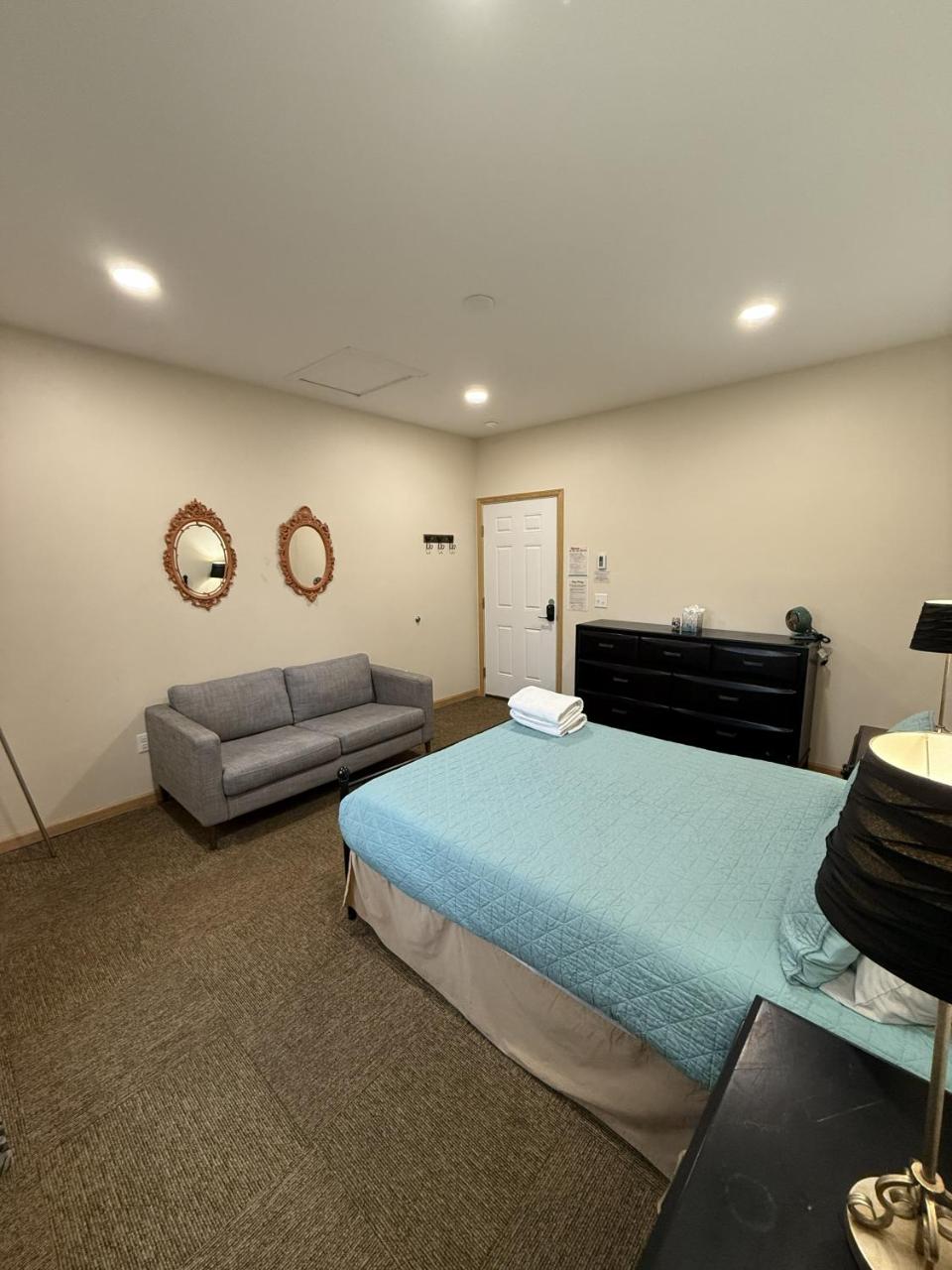 Inn the Clouds Hostel & Inn photo 3