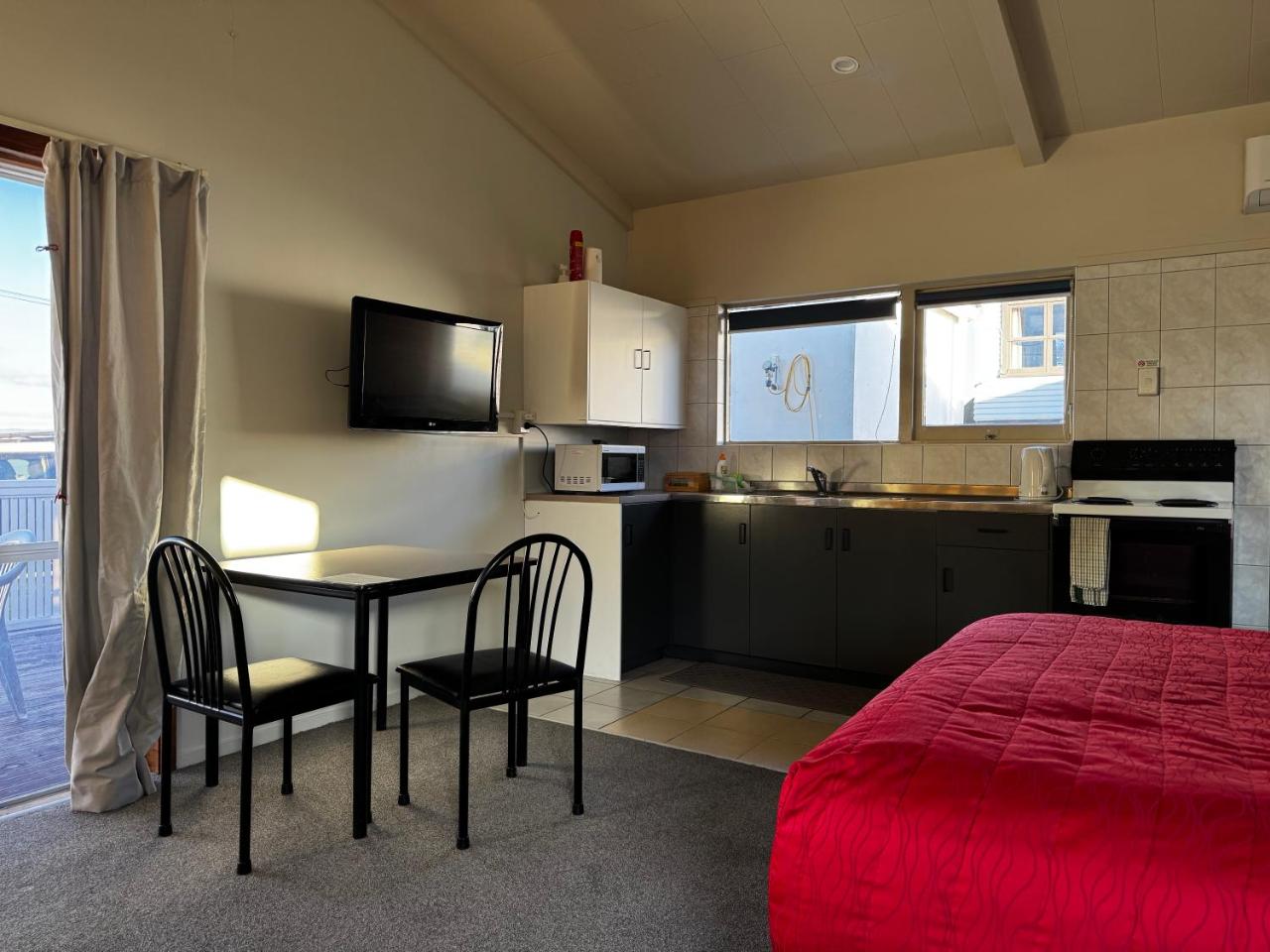 Foto - Jack & Di's Waiteti Lakefront Motel