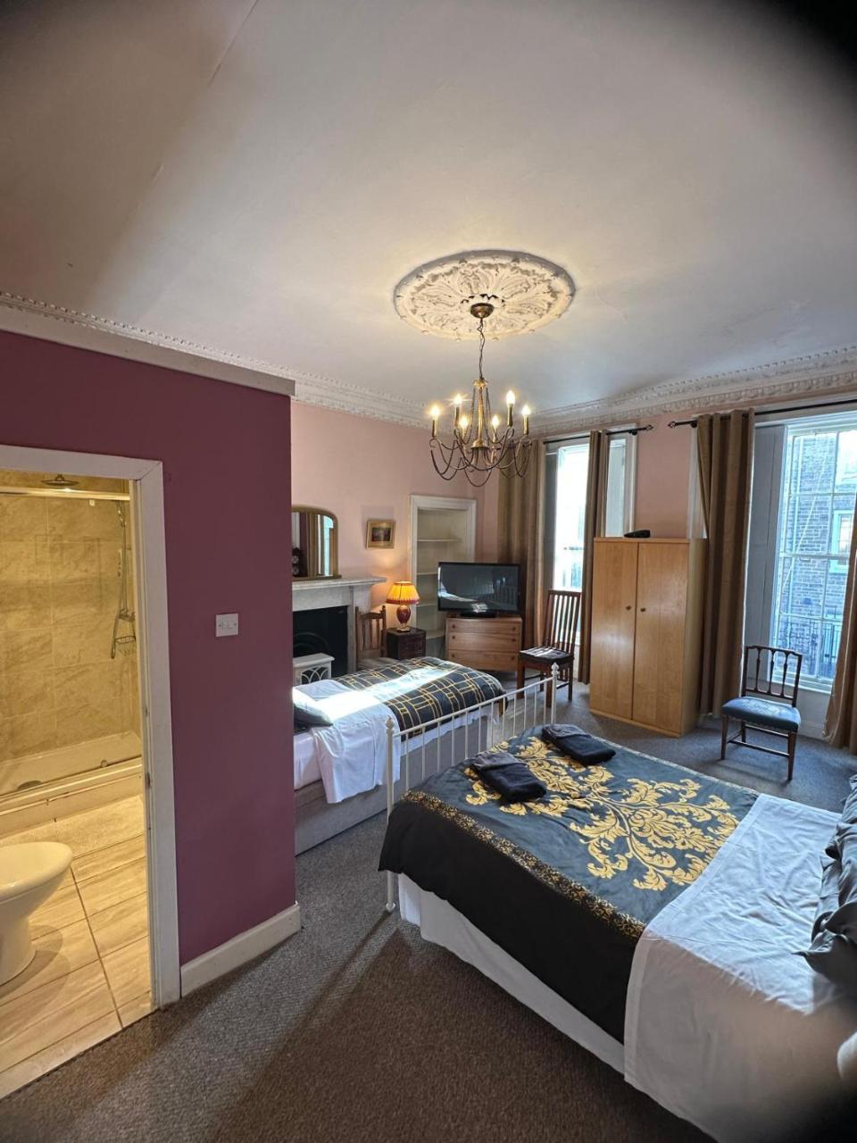 Photo - IVY- Braveheart Guest House