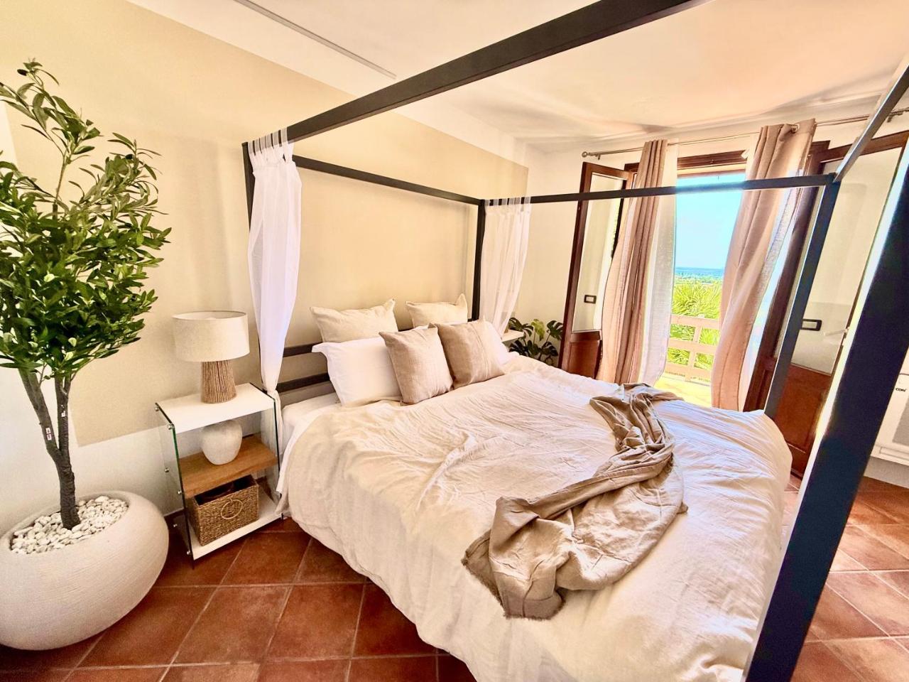 Villa Demirà - Boutique Rooms & Panoramic Pool - 3