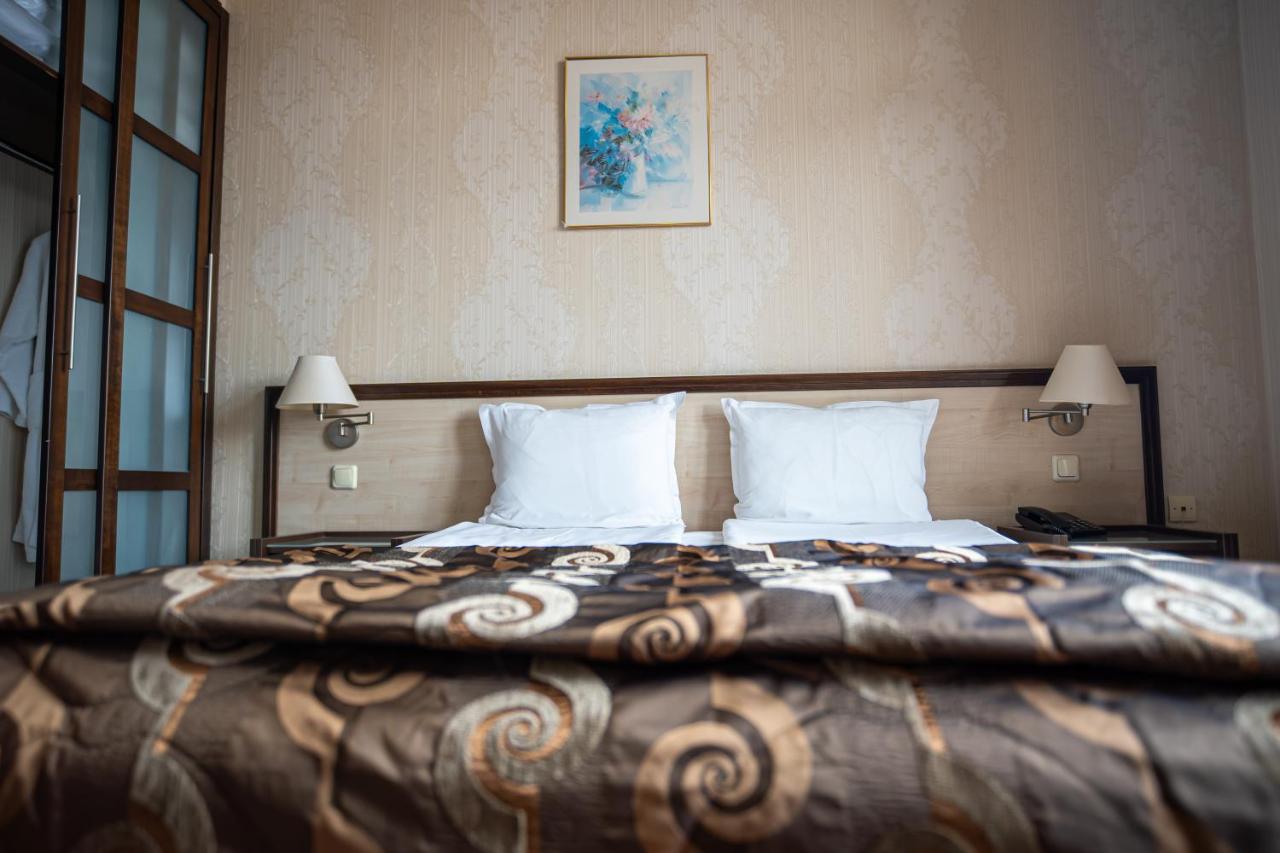 Photo - Hotel Premier - Veliko Tarnovo City Center, Panorama View