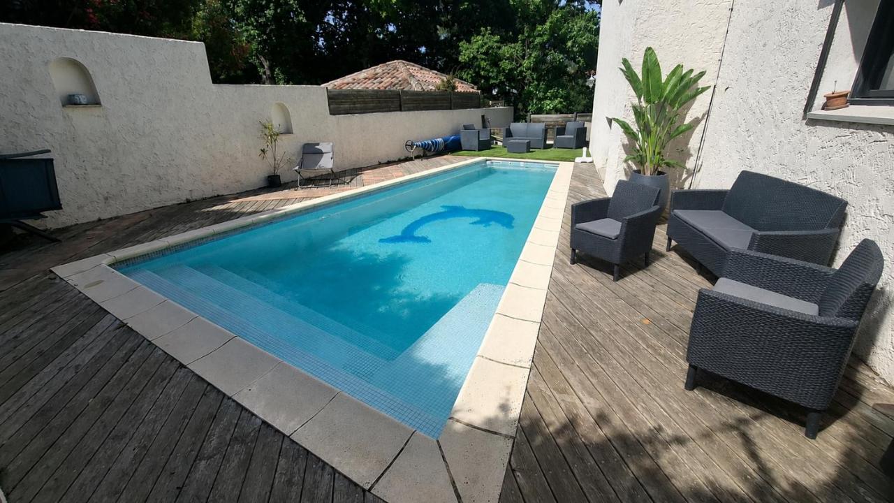 VILLA au Calme avec Grande Piscine Privée, Jardin 700m2 & Parking - La Seyne-sur-Mer - 4