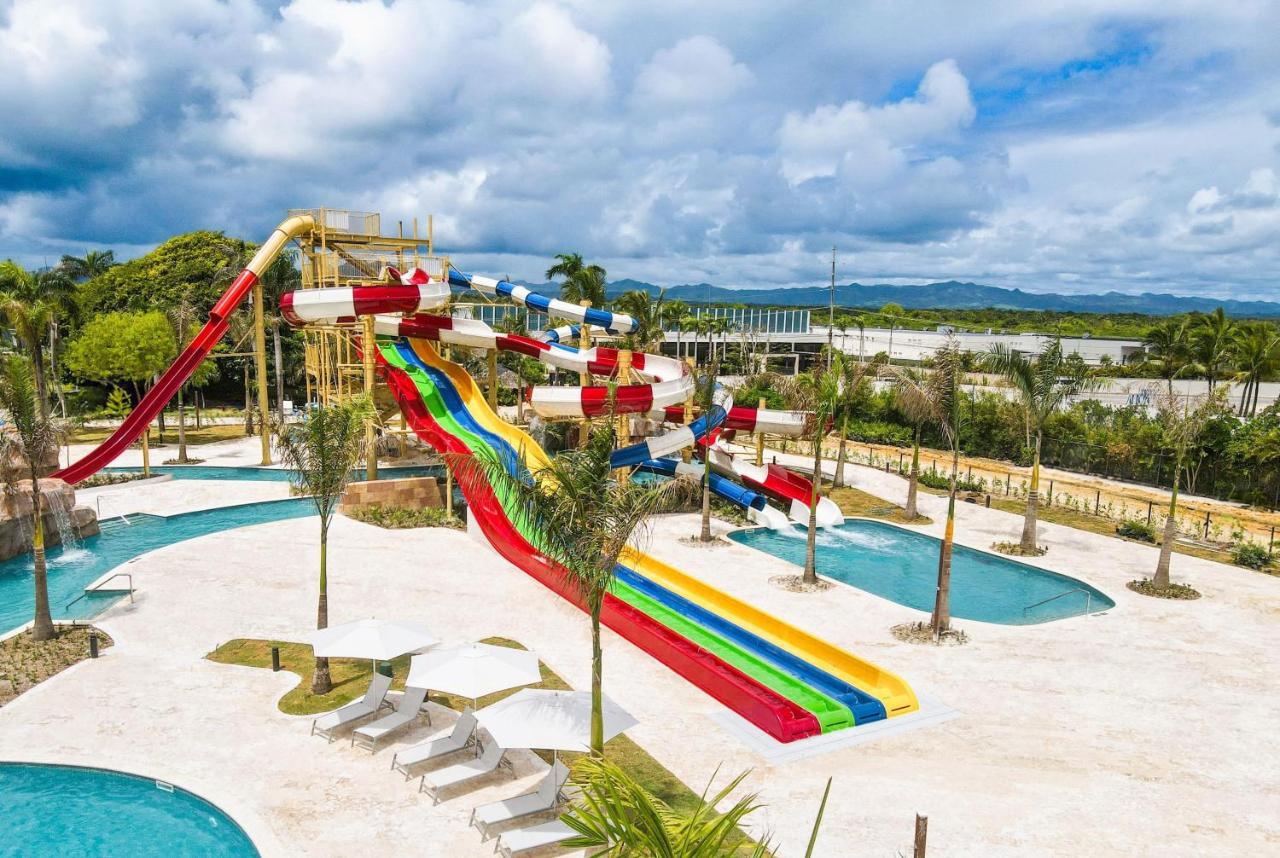 Wyndham Alltra Punta Cana All Inclusive Resort photo 3