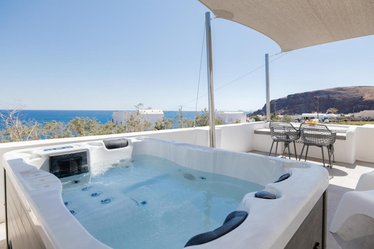 Red Beach Harmony suites Modestos - 2