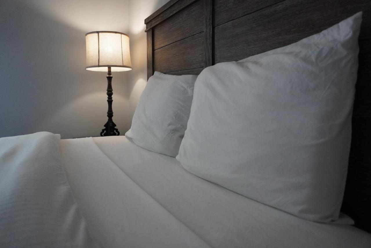 River Place Condos #304 2BD photo 2