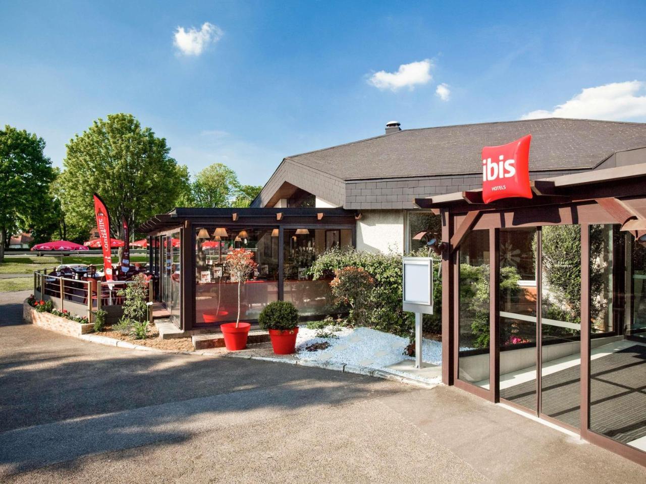 ibis Senlis