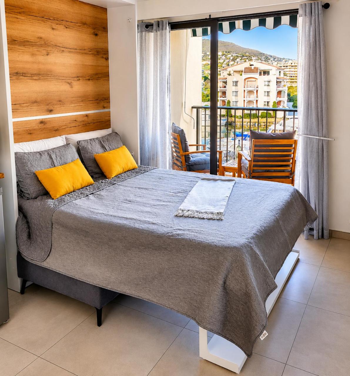 Ginkgo Studio - piscine, proche de la mer, Golf, WIFI - 5