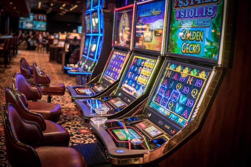 Texas Station Gambling Hall & Hotel photo 2