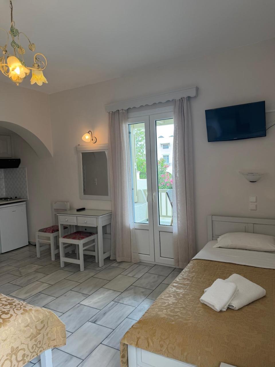 Angeliki Apartments - 3
