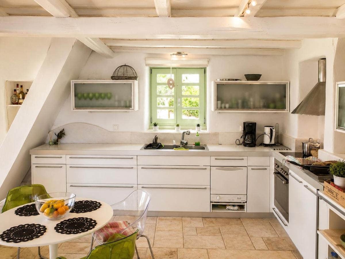 The Irresistible Beach House - 4