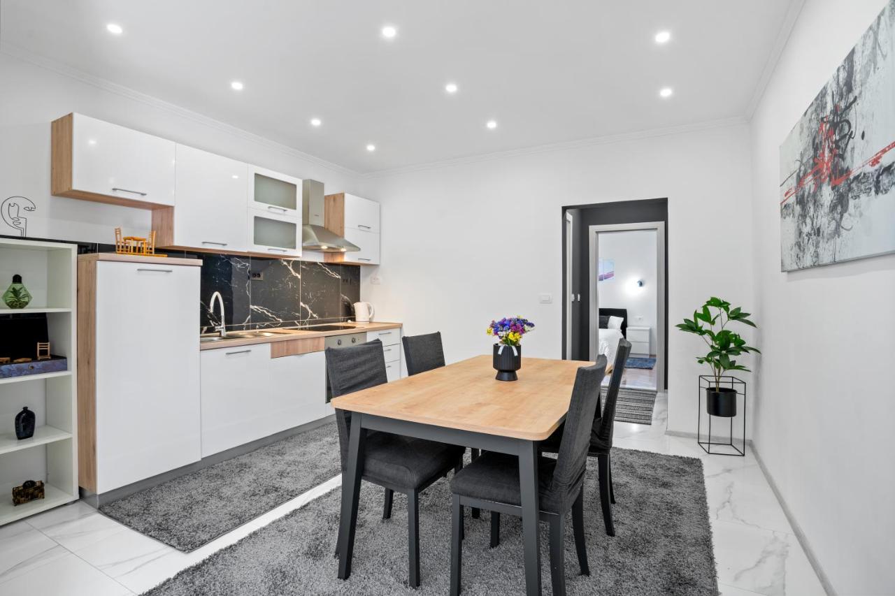 Apartment & Rooms - Marina - 4