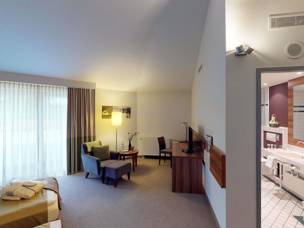 Mercure Tagungs & Landhotel Krefeld photo 2