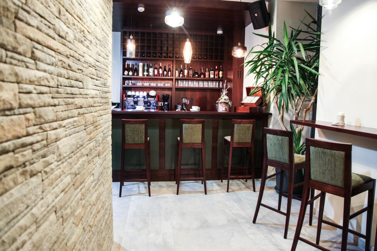 Victoria Bulevard Hotel photo 2