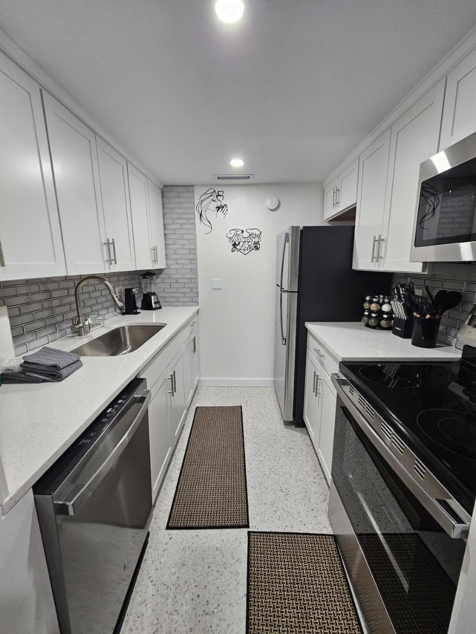 Stylish Relaxation pet friendly villa with parking - 6