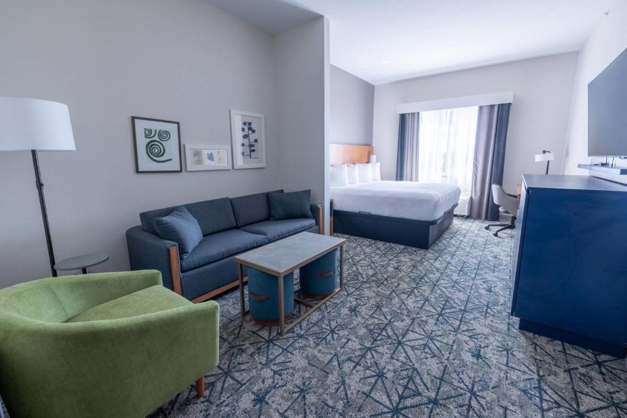 Country Inn & Suites by Radisson, St. Petersburg - Clearwater, FL photo 4