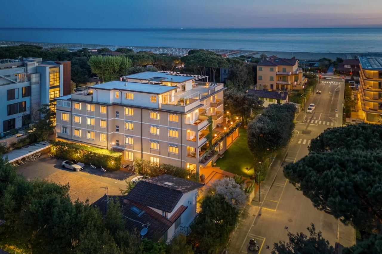 President Hotel - 3
