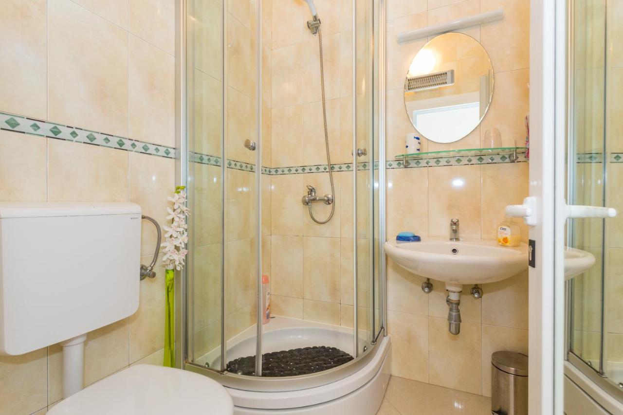 Guesthouse S&L photo 4
