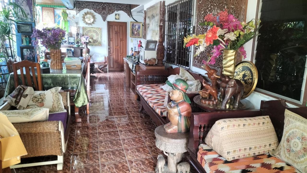 Photo - Saithong House