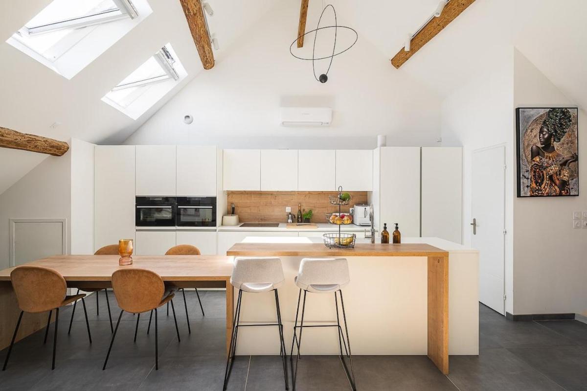 Sleeps 10 - Annecy 12 min - Geneva 30 min - 2