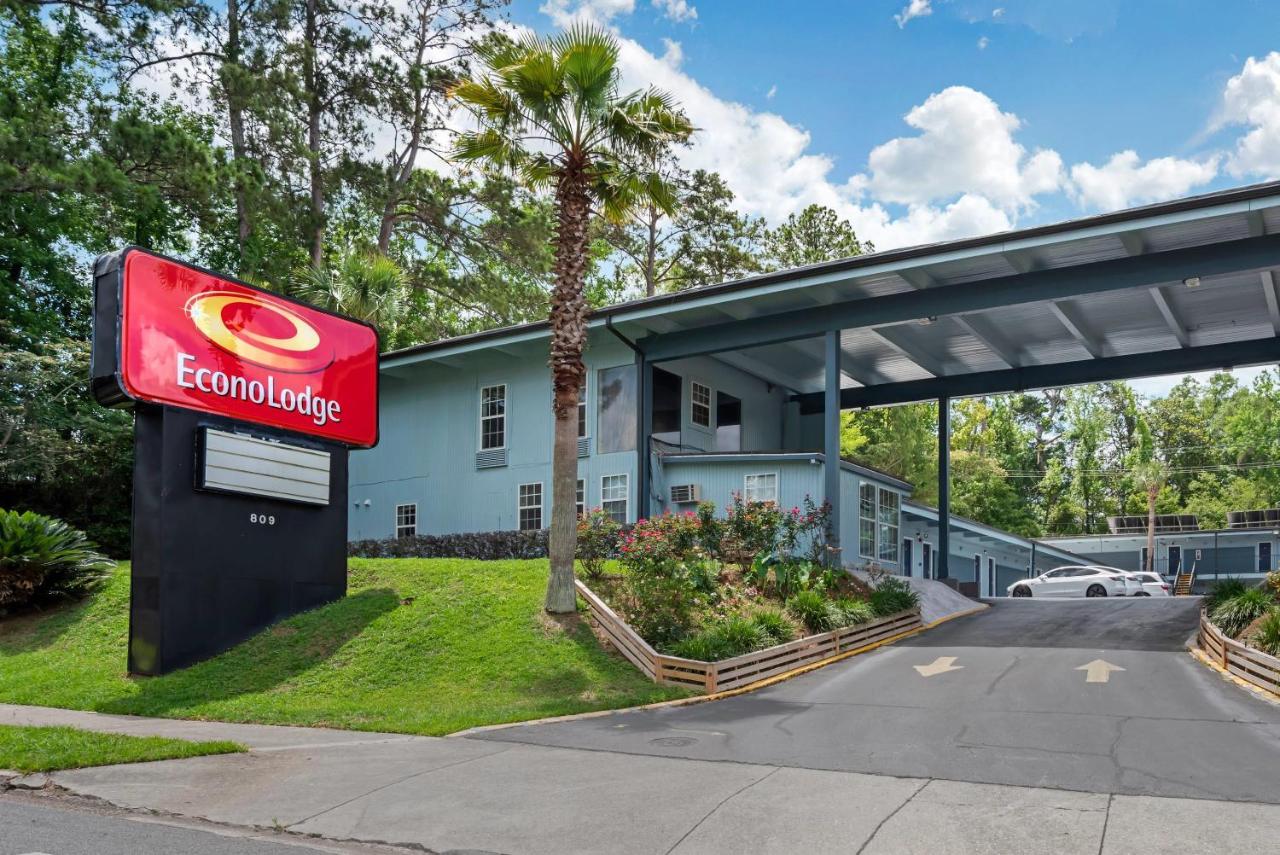 Econo Lodge Tallahassee Downtown - University photo 3
