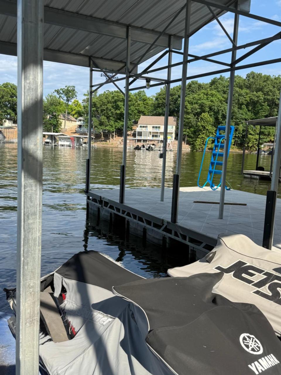 Lakefront Villa with Dock Swim Platform - 4