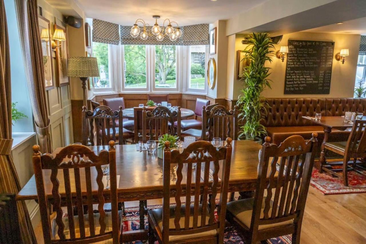 The Globe, Warwick, Warwickshire - Brunning & Price photo 4