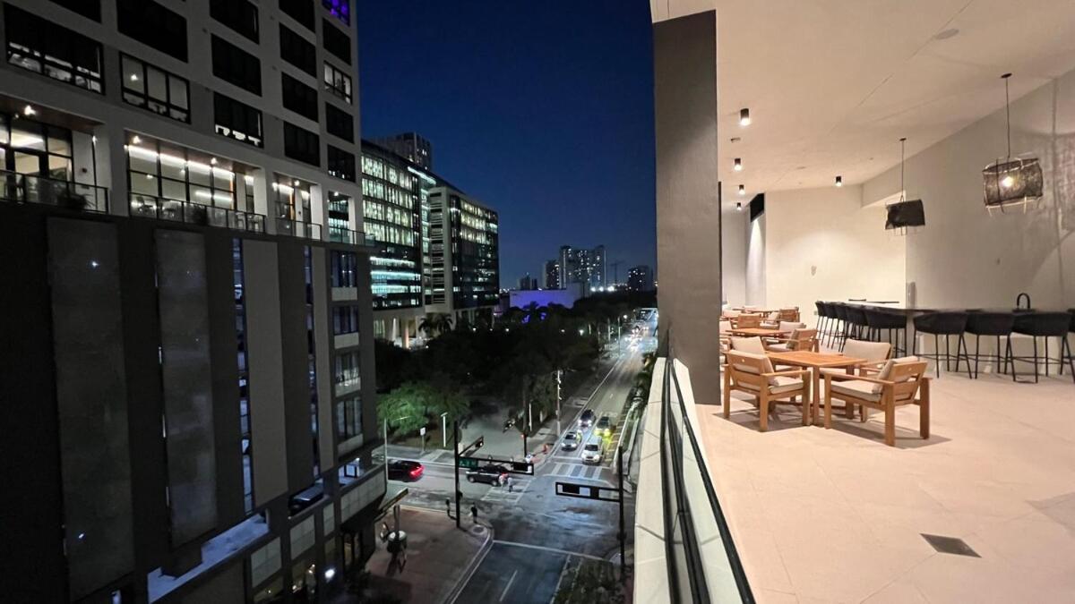 Luxery Condo in Downtown Miami 1BR 1BA 3110 - 4