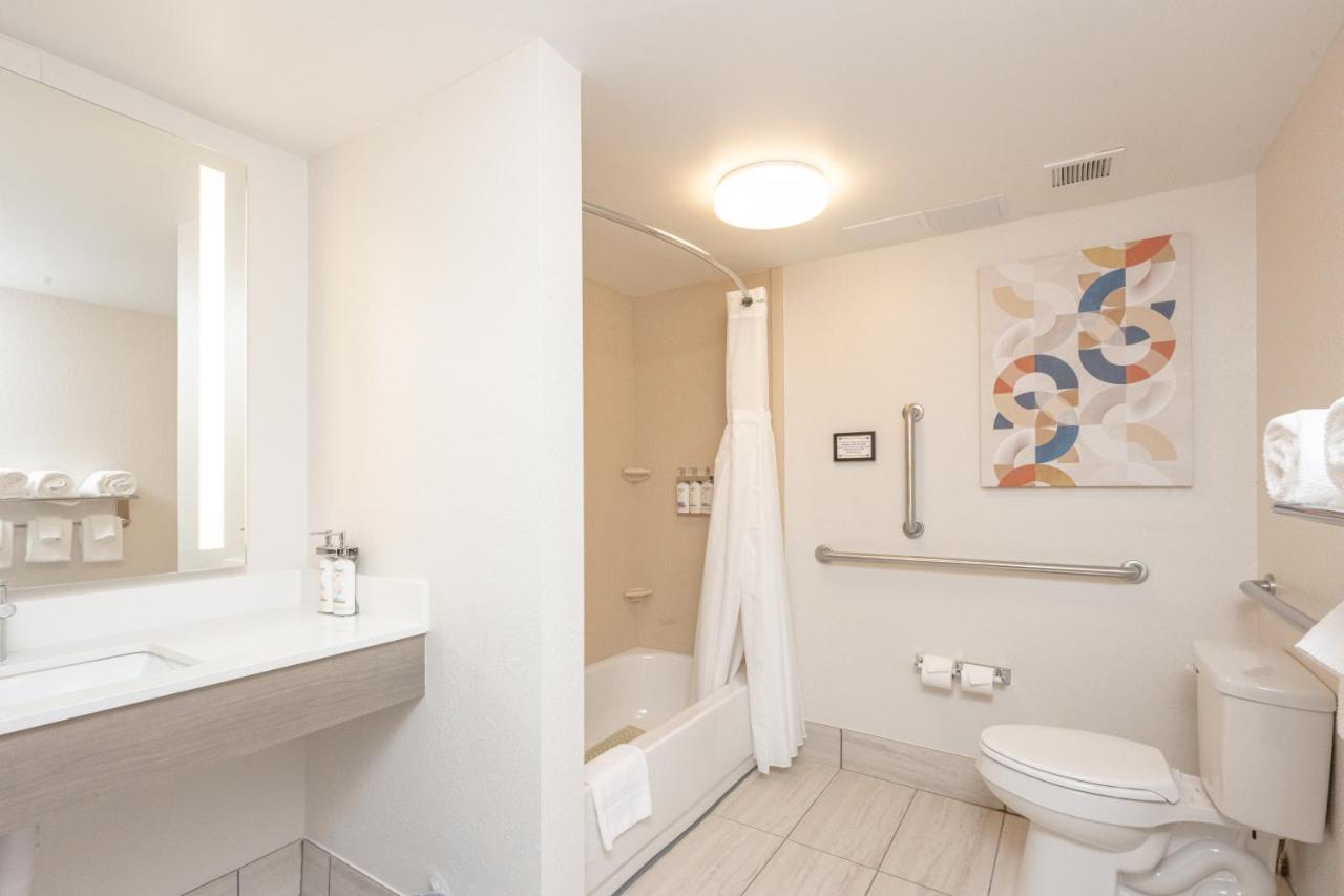 Foto - Holiday Inn Express Hotel & Suites Charleston - Northwoods by IHG