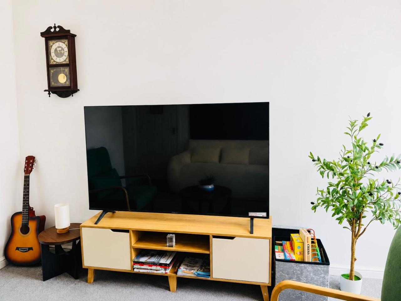 Relaxing Modern Stay for Families and Groups - 3