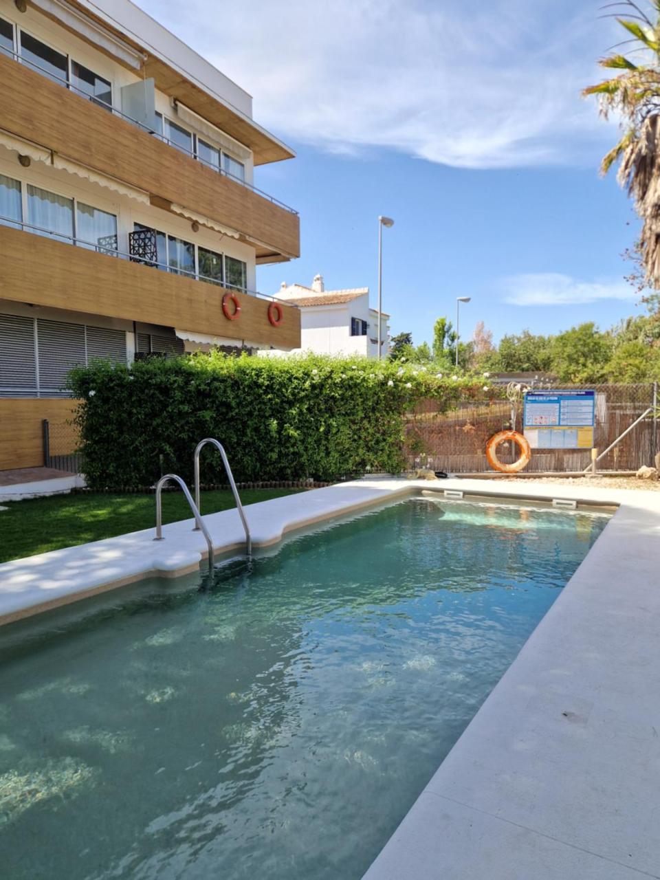 Boho art apartamento luminoso con piscina terraza parking aire y wifi - 4