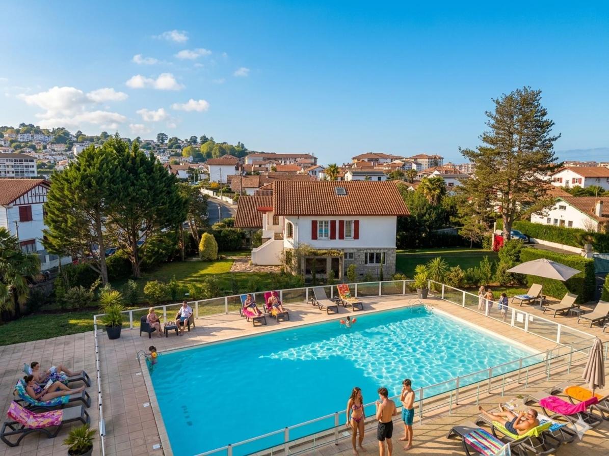 Caporizon-Bidaia-T2-piscine en face golf - 3