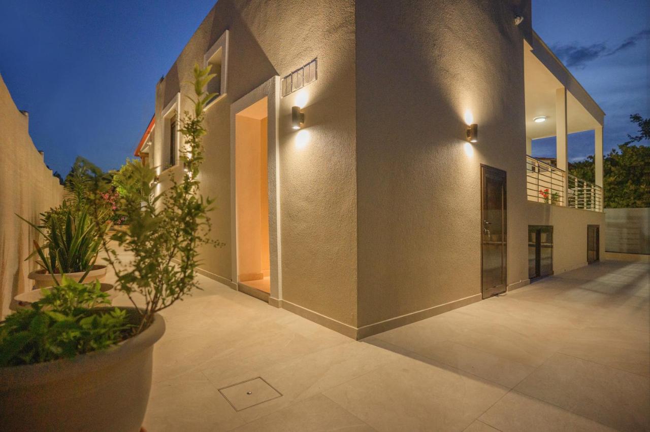 Anesis Apartments - 2