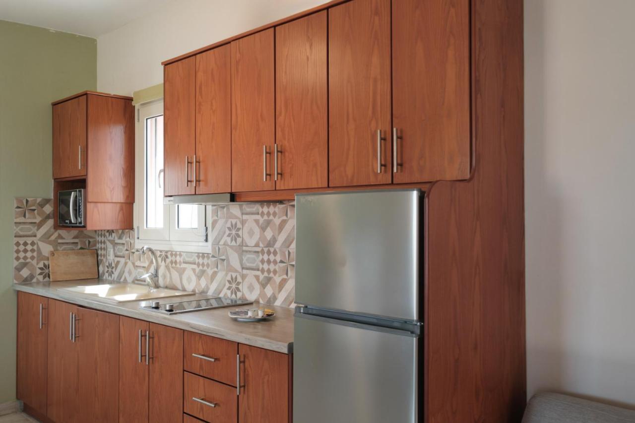 Megali Luxuries Apartments - 4