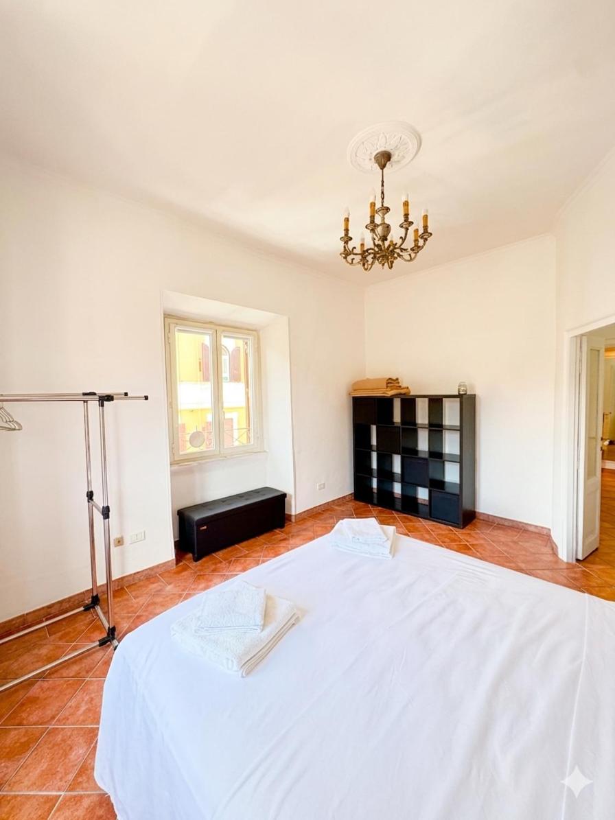 Aeterna Colosseum Residence - 2