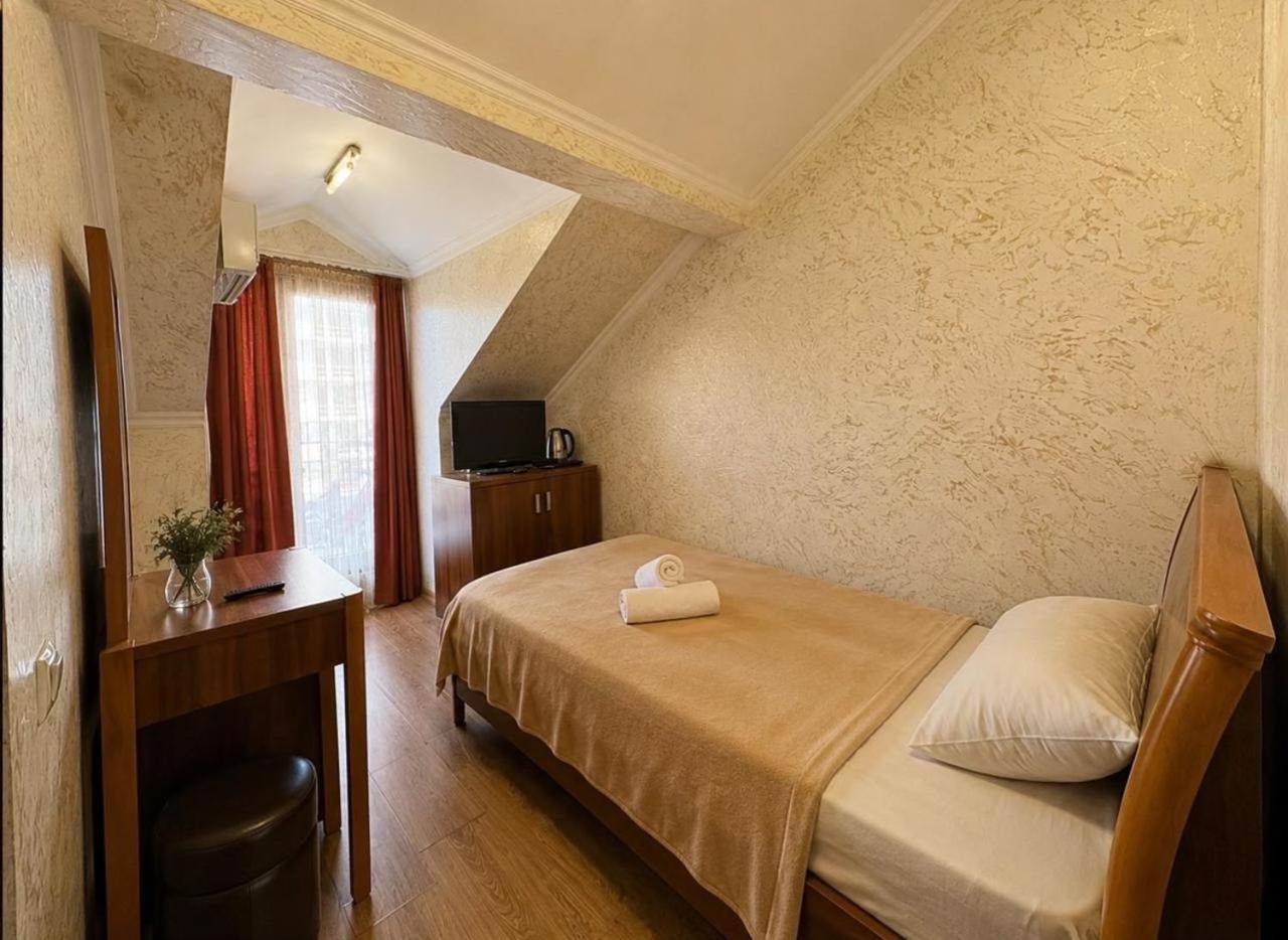 Antika Hotel photo 4