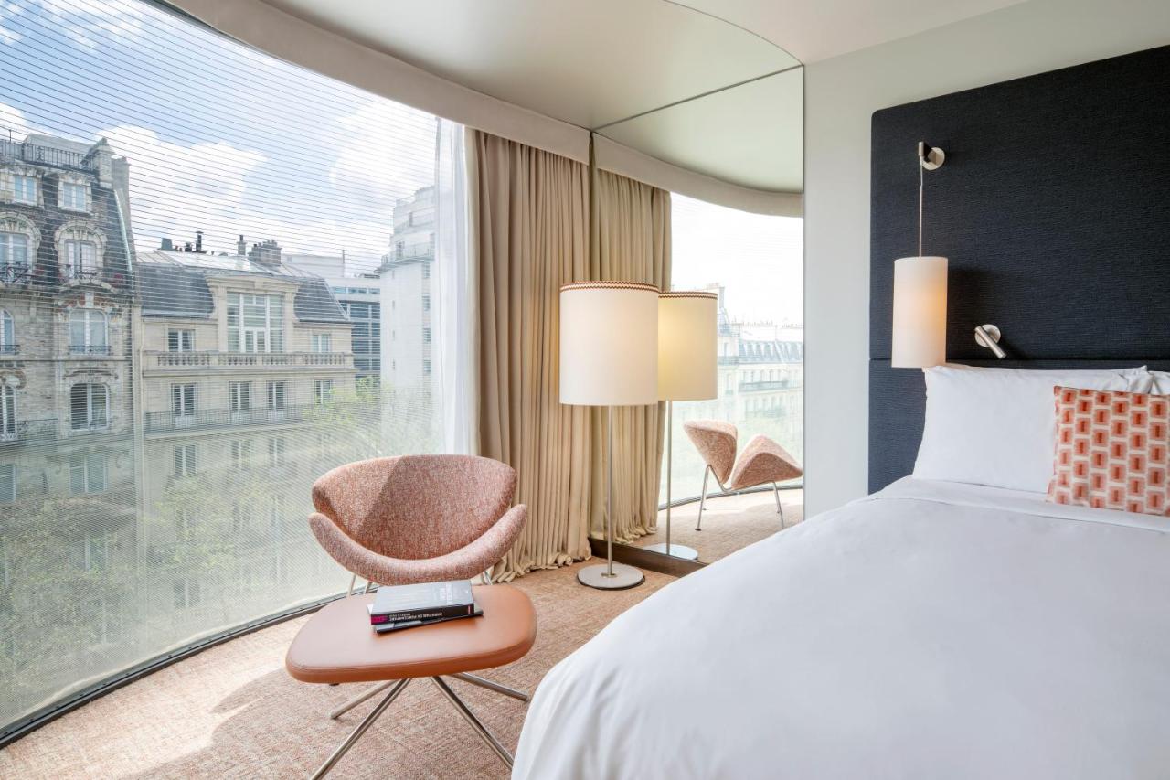 Renaissance Paris Arc de Triomphe Hotel